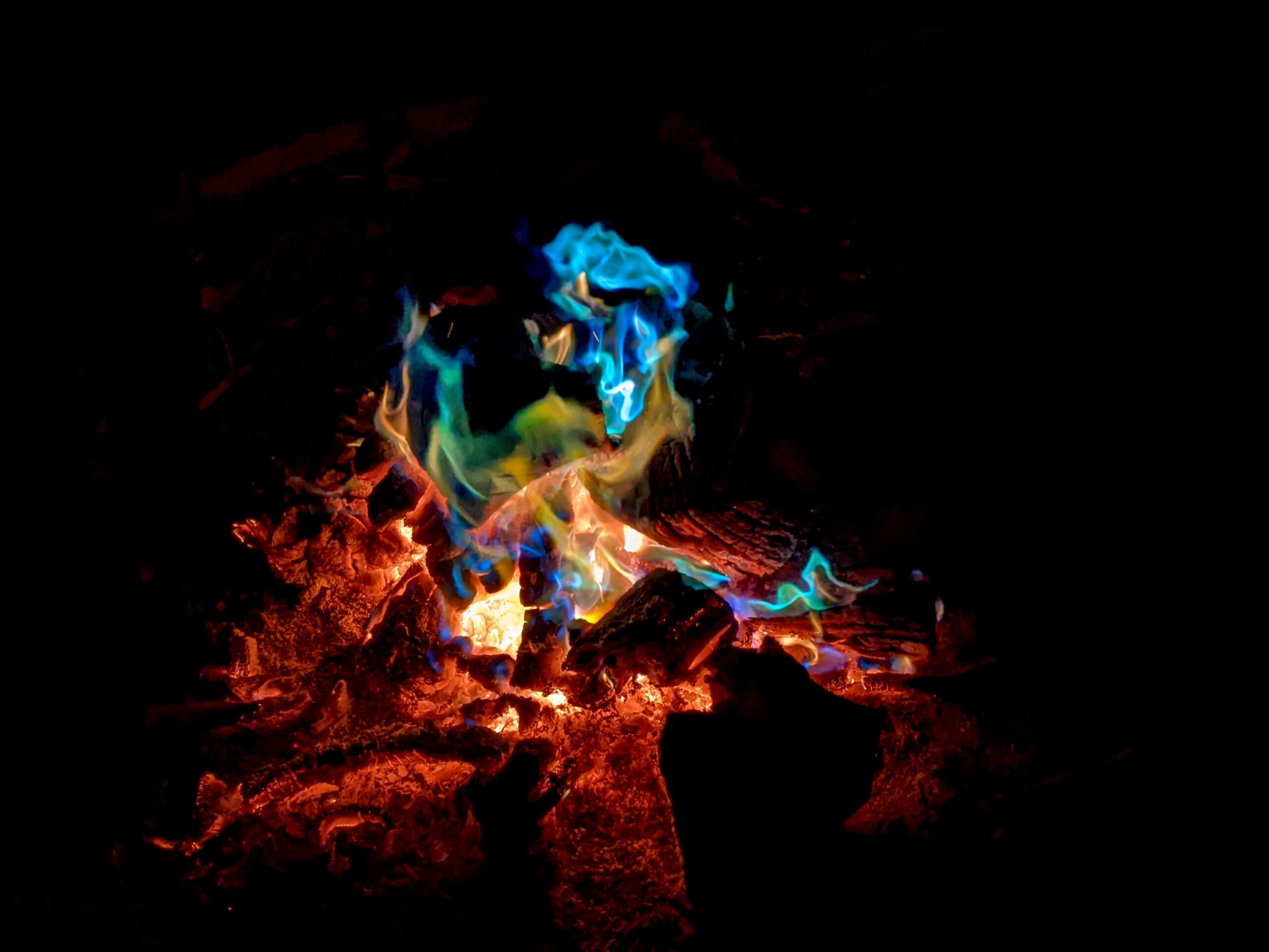 Ein Sommerfest der Fülle 21 Magisches Sonnenwend-Feuer